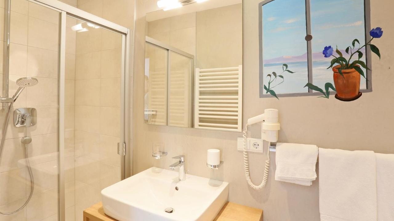 Pension Alpenhof B&B Colle Isarco Esterno foto